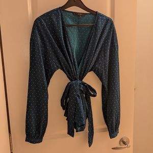 Vero Moda two-tone Blue polka dot wrap bkouse